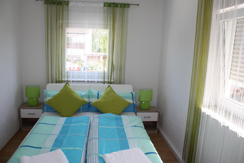 Privatzimmer San Ringsheim Extérieur photo